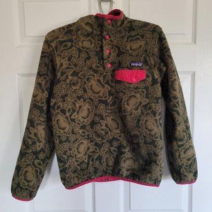 Patagonia floral pattern size small